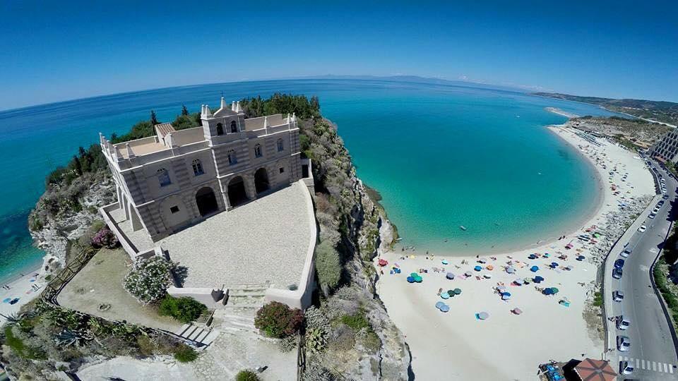 Gullo Capo Vaticano Ricadi Eksteriør bilde
